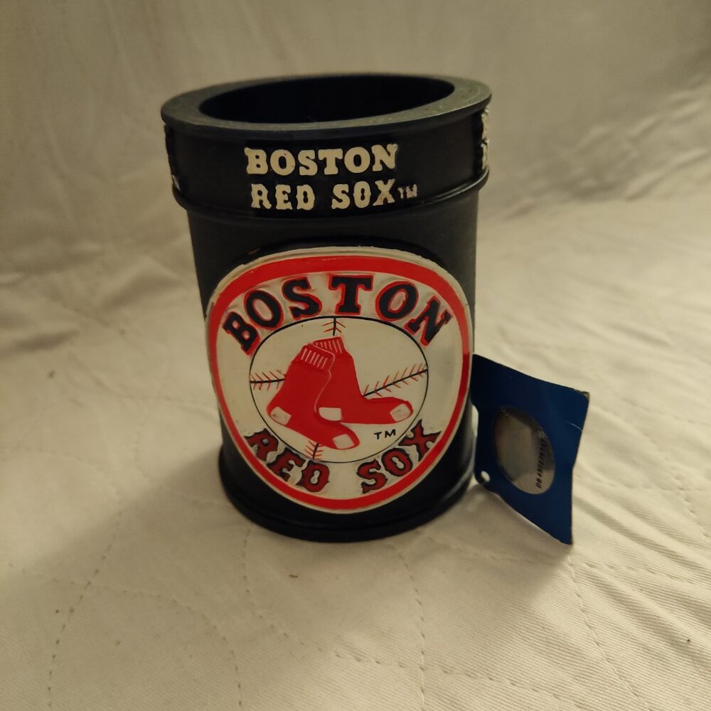 VINTAGE Boston Red Sox beer/can koozie. Brand new!
